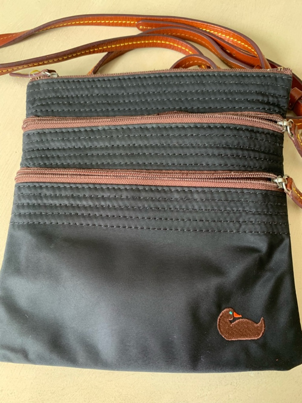 Dooney & Bourke North South Triple Zip Nylon Crossbody Bag. - Picture 7 of 7